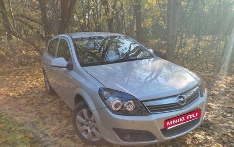 Opel Astra H, 2013 год, 550 000 рублей, 4 фотография