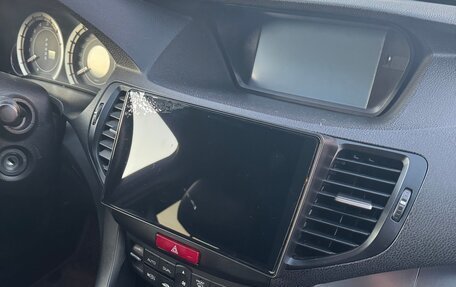 Honda Accord VIII рестайлинг, 2011 год, 1 300 000 рублей, 8 фотография