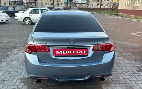 Honda Accord VIII рестайлинг, 2011 год, 1 300 000 рублей, 6 фотография