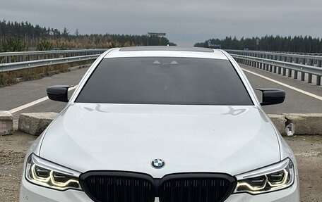 BMW 5 серия, 2018 год, 3 800 000 рублей, 11 фотография