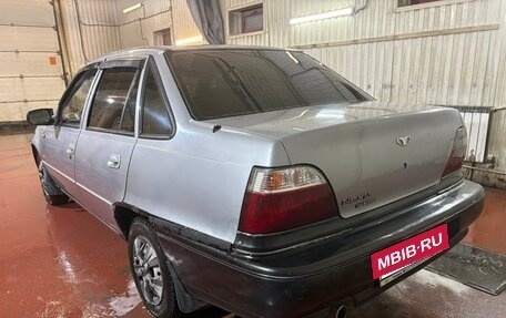 Daewoo Nexia I рестайлинг, 1997 год, 130 000 рублей, 6 фотография