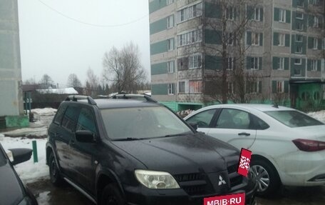 Mitsubishi Outlander III рестайлинг 3, 2007 год, 630 000 рублей, 5 фотография
