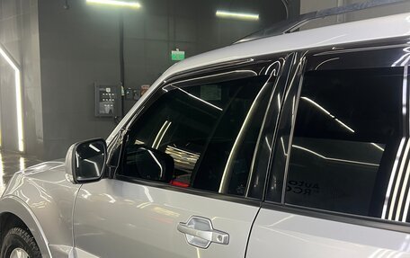 Mitsubishi Pajero IV, 2011 год, 2 500 000 рублей, 4 фотография