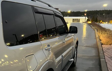 Mitsubishi Pajero IV, 2011 год, 2 500 000 рублей, 12 фотография