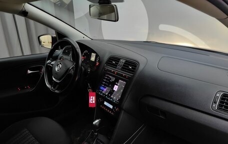 Volkswagen Polo VI (EU Market), 2018 год, 1 249 000 рублей, 13 фотография