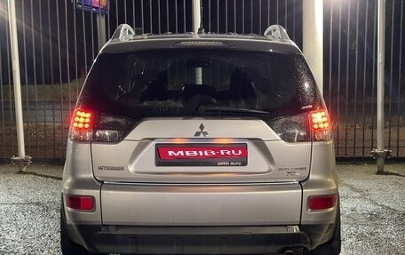 Mitsubishi Outlander III рестайлинг 3, 2010 год, 1 259 000 рублей, 5 фотография