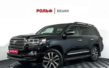 Toyota Land Cruiser 200, 2017 год, 7 997 000 рублей, 1 фотография