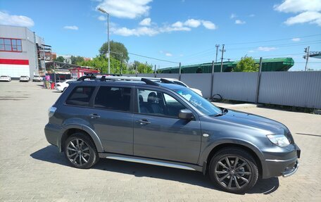 Mitsubishi Outlander III рестайлинг 3, 2005 год, 550 000 рублей, 1 фотография