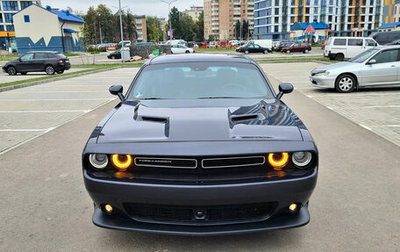 Dodge Challenger III рестайлинг 2, 2018 год, 4 050 000 рублей, 1 фотография