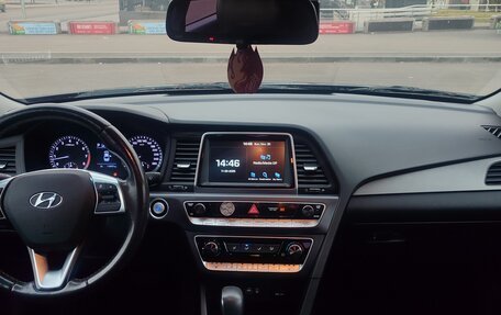 Hyundai Sonata VII, 2018 год, 1 600 000 рублей, 13 фотография