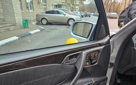 Mercedes-Benz E-Класс, 2001 год, 850 000 рублей, 9 фотография