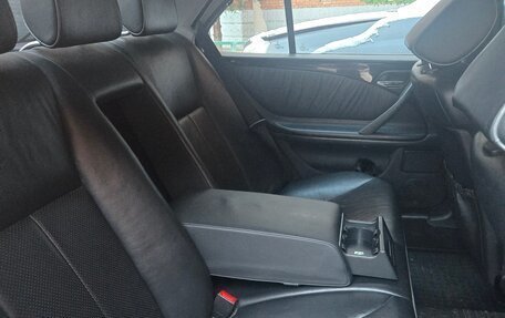 Mercedes-Benz E-Класс, 2001 год, 850 000 рублей, 14 фотография