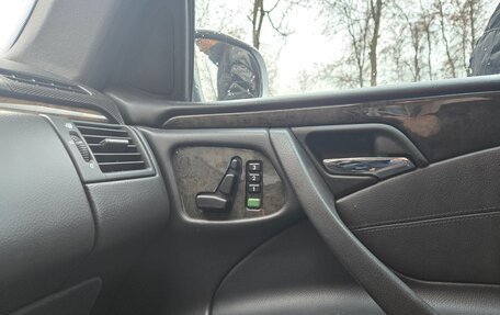 Mercedes-Benz E-Класс, 2001 год, 850 000 рублей, 10 фотография