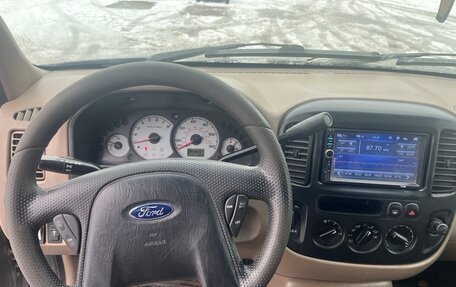 Ford Escape II, 2001 год, 300 000 рублей, 7 фотография