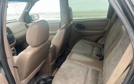 Ford Escape II, 2001 год, 300 000 рублей, 11 фотография