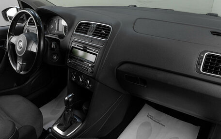 Volkswagen Polo VI (EU Market), 2011 год, 1 049 000 рублей, 14 фотография