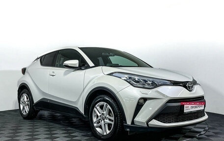 Toyota C-HR I рестайлинг, 2020 год, 2 597 000 рублей, 3 фотография