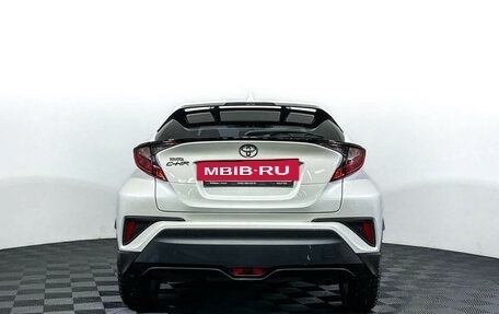 Toyota C-HR I рестайлинг, 2020 год, 2 597 000 рублей, 6 фотография