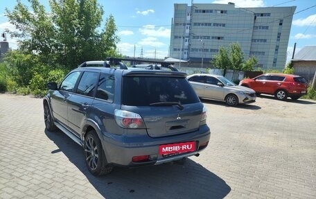 Mitsubishi Outlander III рестайлинг 3, 2005 год, 550 000 рублей, 11 фотография