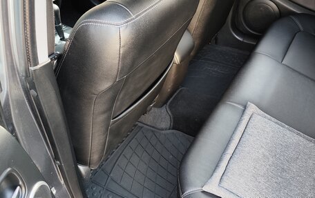 Mitsubishi Outlander III рестайлинг 3, 2005 год, 550 000 рублей, 21 фотография