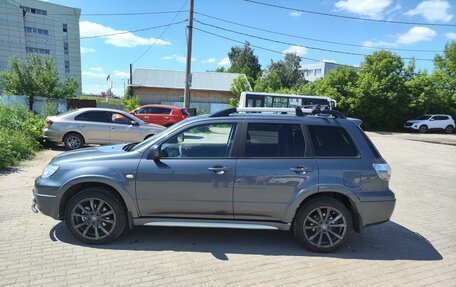 Mitsubishi Outlander III рестайлинг 3, 2005 год, 550 000 рублей, 28 фотография