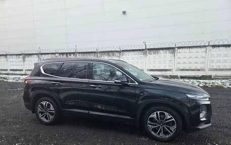 Hyundai Santa Fe IV, 2019 год, 3 970 000 рублей, 4 фотография