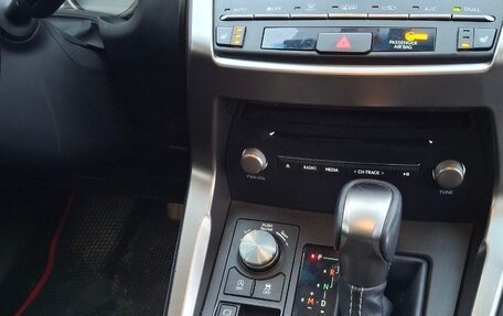 Lexus NX I, 2019 год, 3 100 000 рублей, 11 фотография