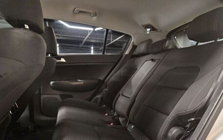 KIA Sportage IV рестайлинг, 2018 год, 2 250 000 рублей, 16 фотография