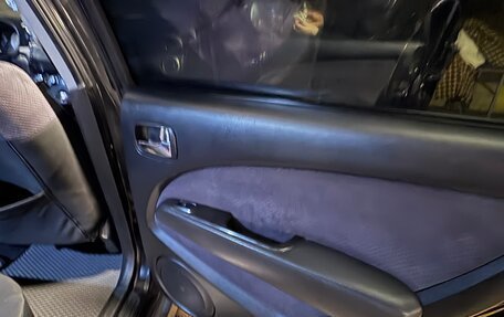 Mitsubishi Outlander III рестайлинг 3, 2004 год, 720 000 рублей, 10 фотография