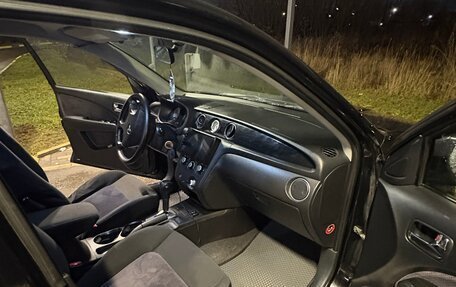 Mitsubishi Outlander III рестайлинг 3, 2004 год, 720 000 рублей, 9 фотография