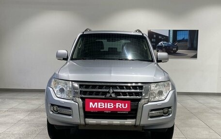 Mitsubishi Pajero IV, 2014 год, 2 059 000 рублей, 2 фотография