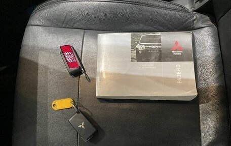 Mitsubishi Pajero IV, 2014 год, 2 059 000 рублей, 20 фотография