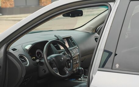 Nissan Pathfinder, 2014 год, 1 600 000 рублей, 18 фотография