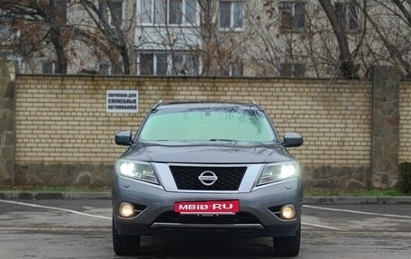 Nissan Pathfinder, 2014 год, 1 600 000 рублей, 11 фотография