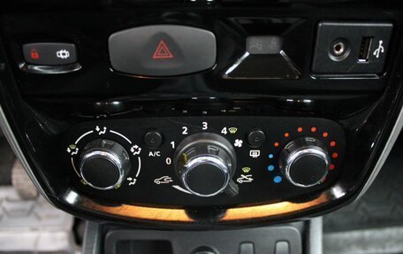 Nissan Terrano III, 2015 год, 979 000 рублей, 10 фотография