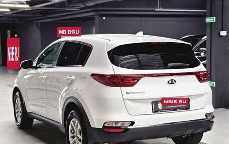 KIA Sportage IV рестайлинг, 2020 год, 2 250 000 рублей, 5 фотография