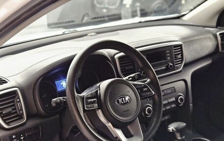 KIA Sportage IV рестайлинг, 2020 год, 2 250 000 рублей, 12 фотография
