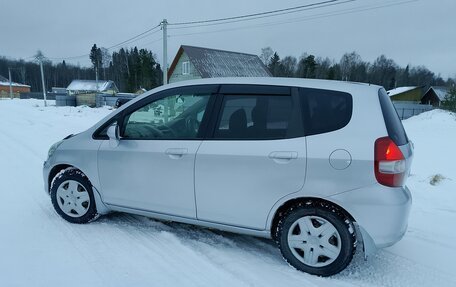 Honda Fit III, 2003 год, 310 000 рублей, 3 фотография