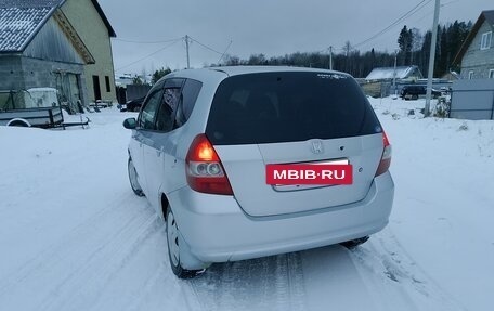 Honda Fit III, 2003 год, 310 000 рублей, 2 фотография