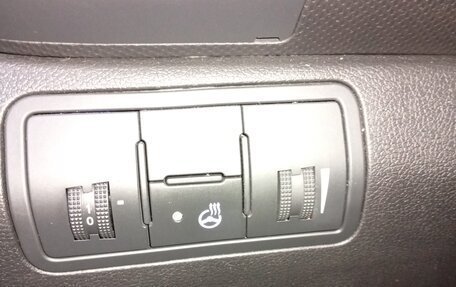 Hyundai Solaris II рестайлинг, 2013 год, 1 200 000 рублей, 10 фотография