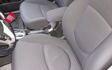 Hyundai Solaris II рестайлинг, 2013 год, 1 200 000 рублей, 11 фотография