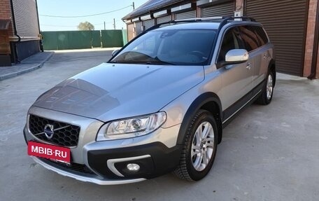 Volvo XC70 II рестайлинг, 2016 год, 2 650 000 рублей, 2 фотография