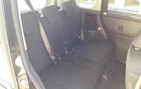 Toyota Roomy I, 2022 год, 790 000 рублей, 9 фотография