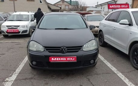 Volkswagen Golf V, 2004 год, 545 000 рублей, 1 фотография