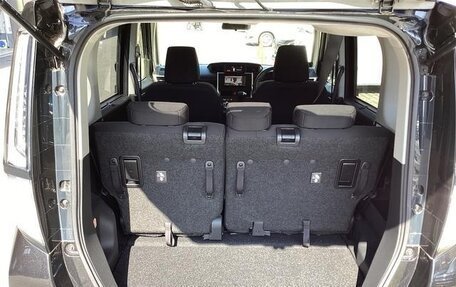 Toyota Roomy I, 2022 год, 790 000 рублей, 11 фотография