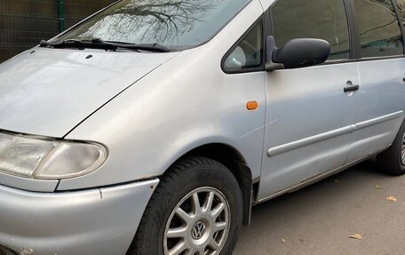 Volkswagen Sharan I рестайлинг, 1998 год, 250 000 рублей, 3 фотография