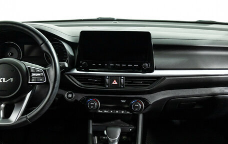 KIA K3, 2021 год, 2 350 000 рублей, 14 фотография