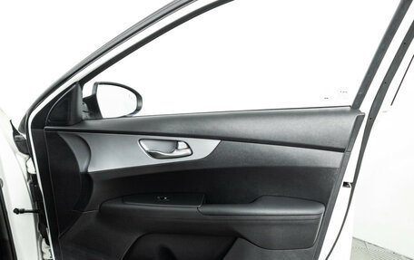 KIA K3, 2021 год, 2 350 000 рублей, 28 фотография