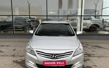 Hyundai Solaris II рестайлинг, 2016 год, 1 030 000 рублей, 2 фотография