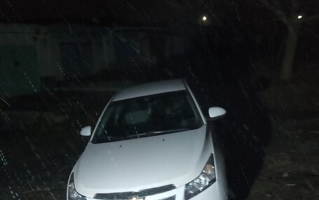 Chevrolet Cruze II, 2011 год, 830 000 рублей, 1 фотография